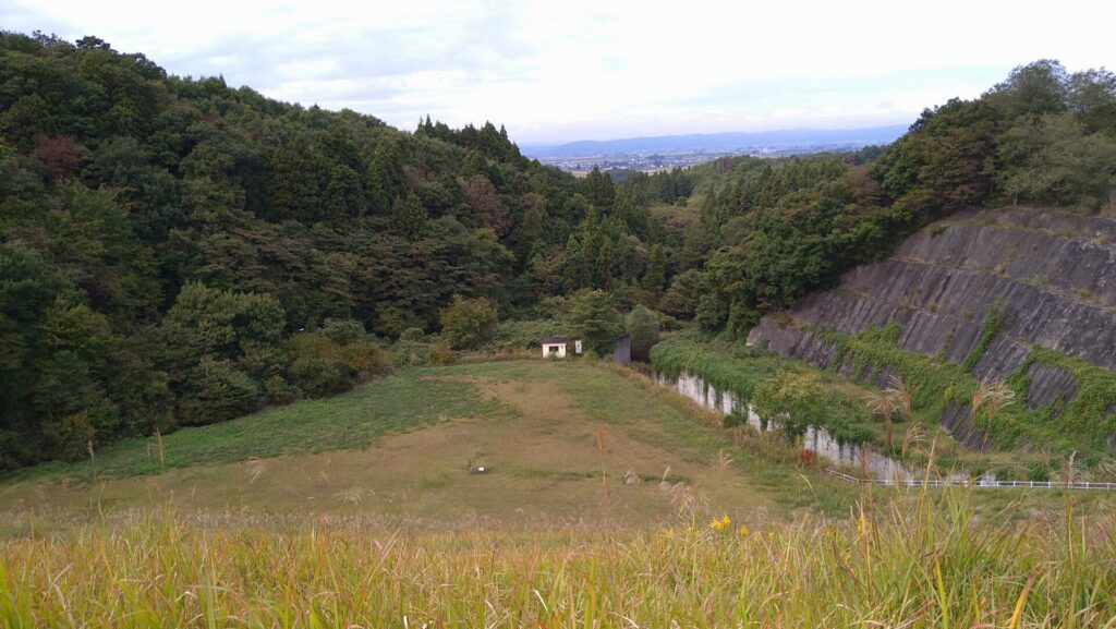 大深沢ダムから見える喜多方市