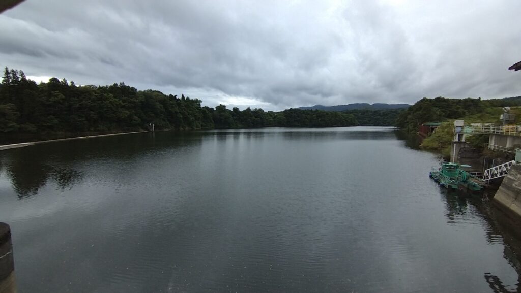 片門ダムのダム湖