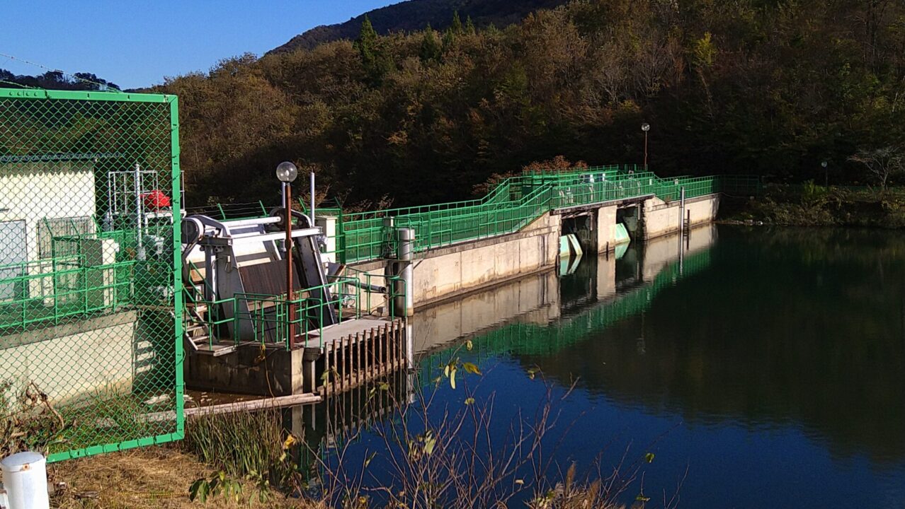 小玉川第二発電所ダムの上流側