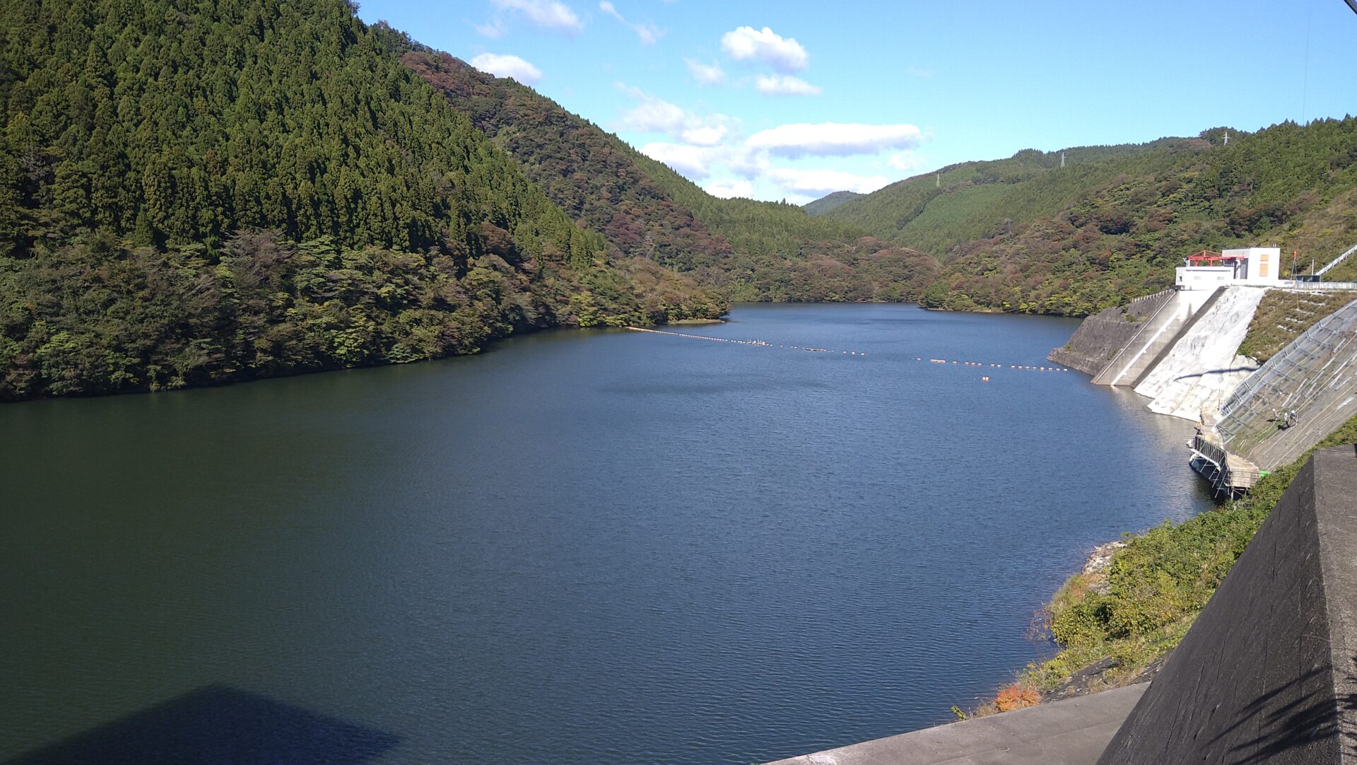 四時湖の風景