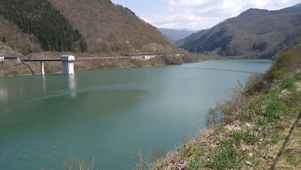 おしょうしな湖の風景