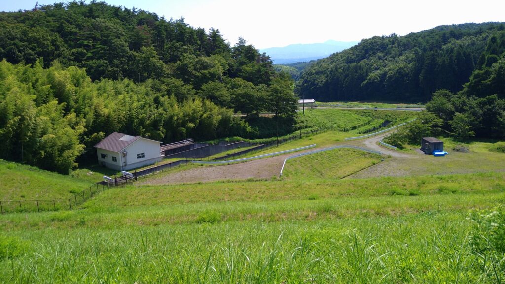 山ノ入ダムのダム下