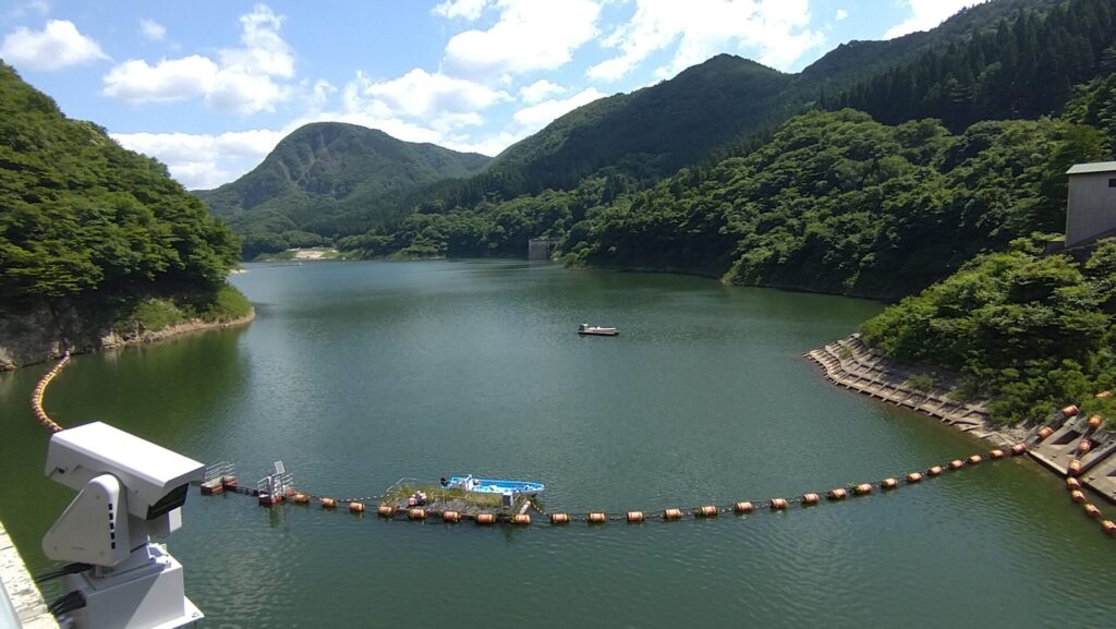 荒雄湖の風景