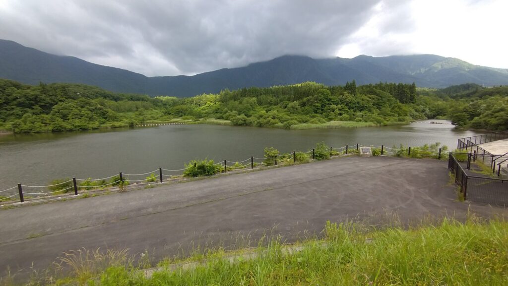 かむろ湖の風景