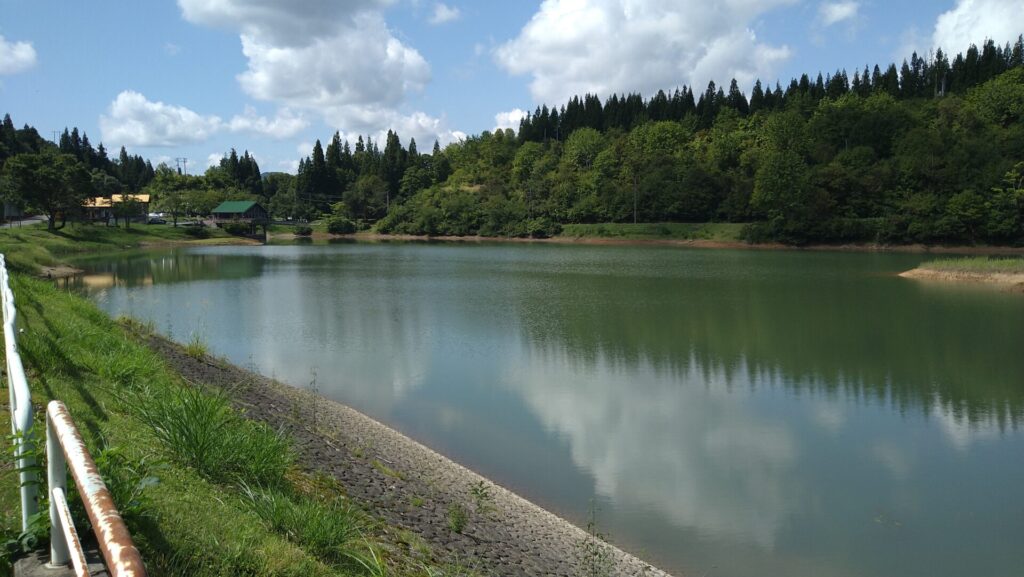 鏡ヶ池の風景