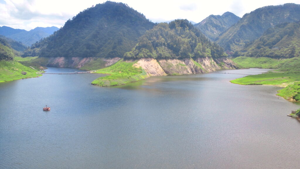 おおいし湖の風景