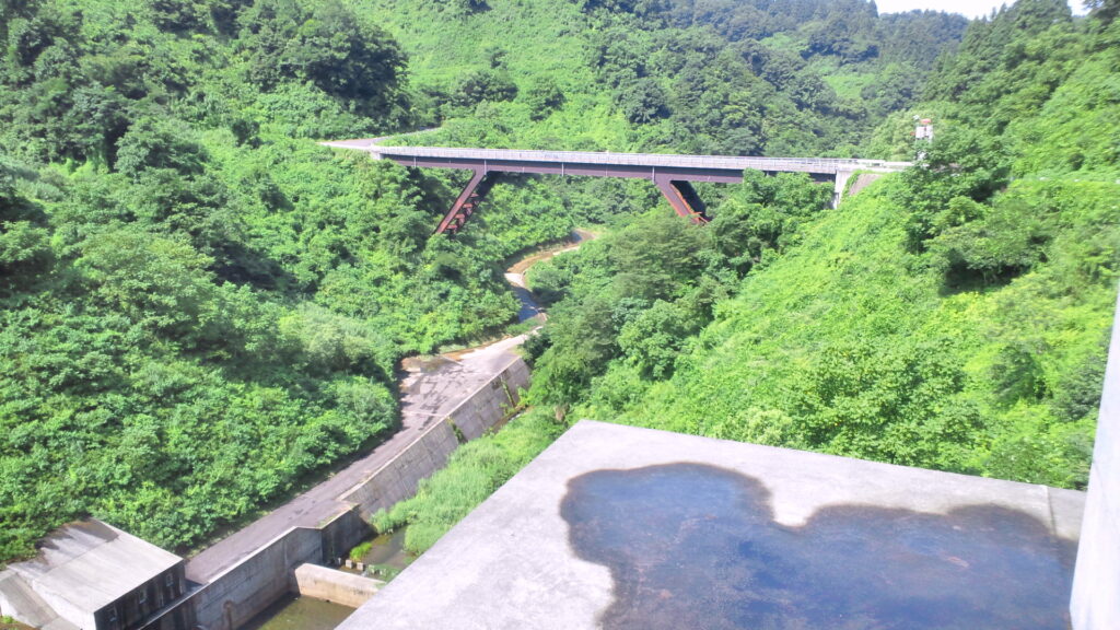 栃ヶ原ダムの橋