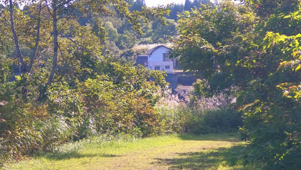 高野山ダムの設備