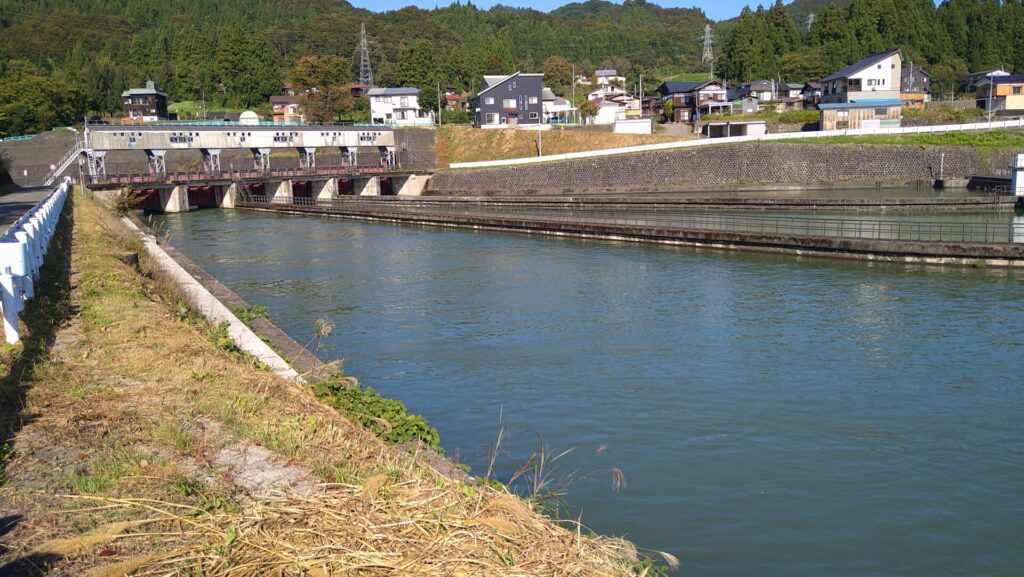 宮中取水ダムの沈砂池