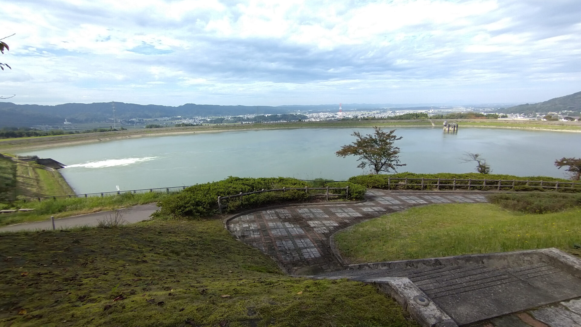 山本第二調整池