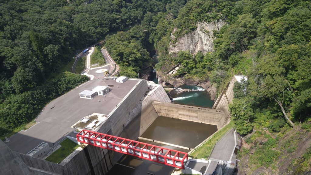 八ッ場ダムのダム下