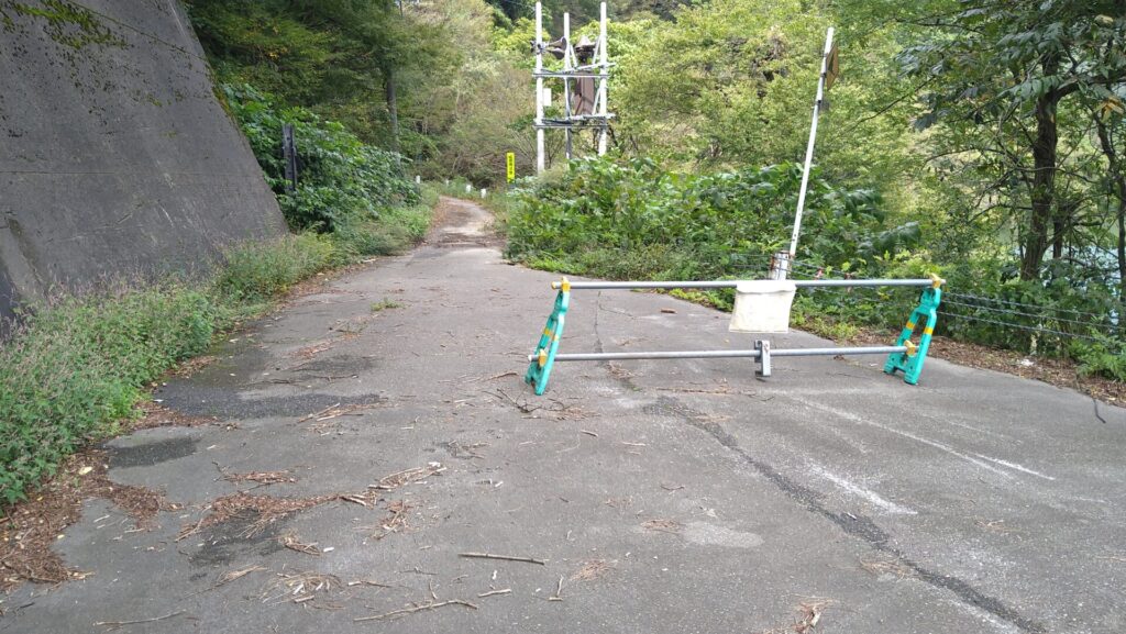 鷹の巣ダムの上流側入口