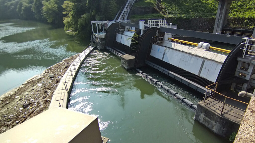南向ダムの取水口