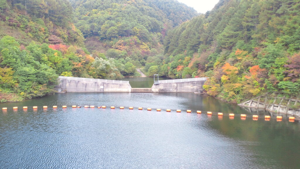 かたくりの湖の風景