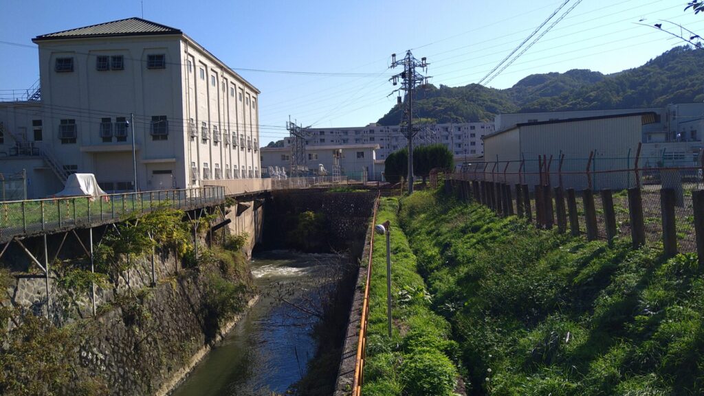 小諸発電所の風景