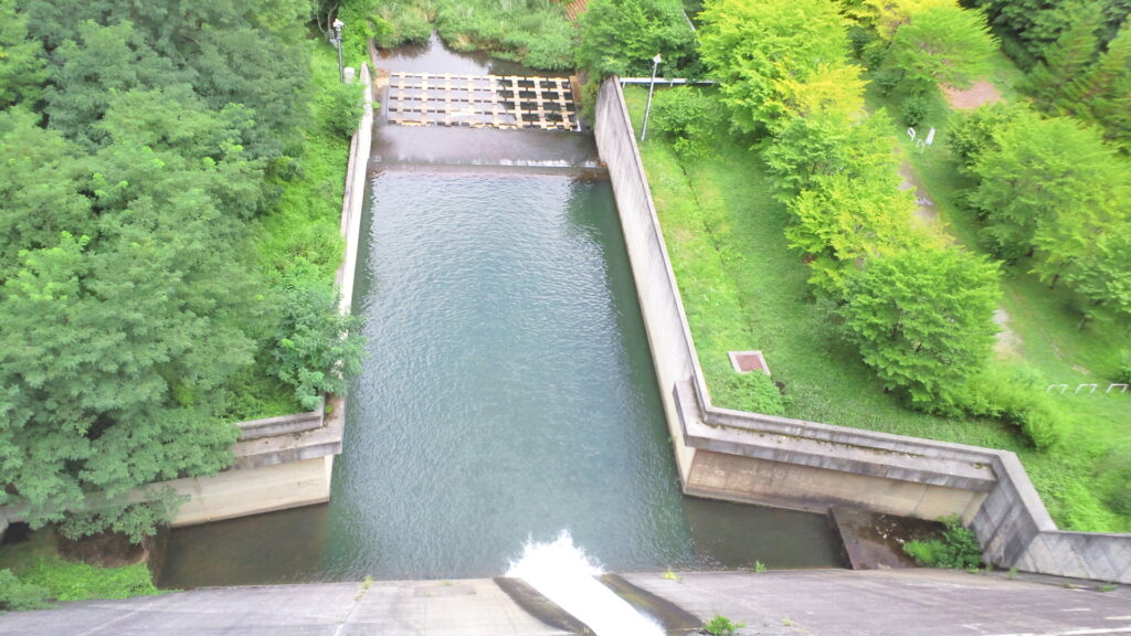 内村ダムの減勢工