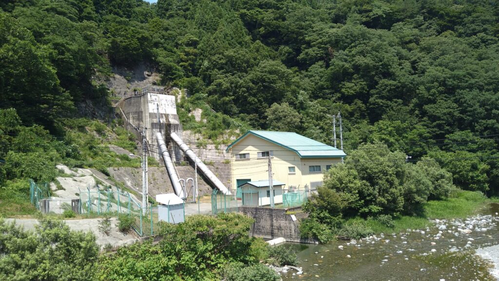 新小滝川発電所の風景