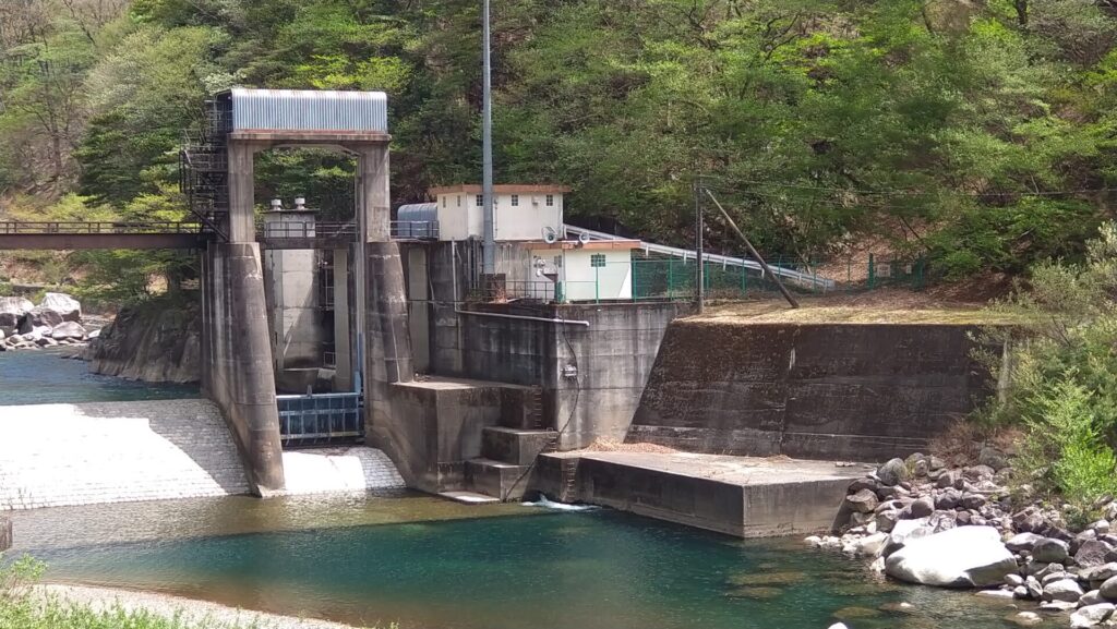 本川取水堰のゲート