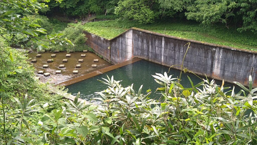 衣川2号ダムの減勢工