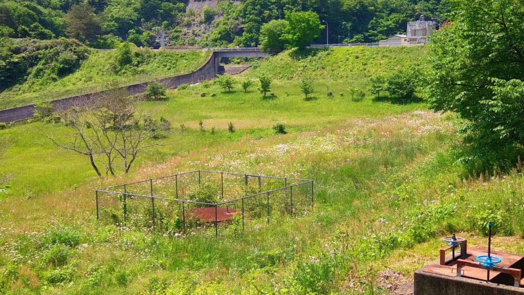 左岸の下流側から見た衣川3号ダム