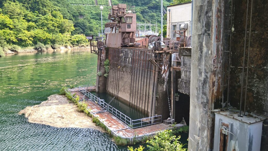 小俣ダムの取水口